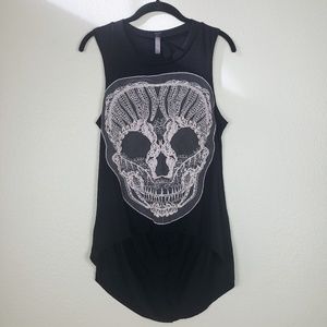 Jesse & J black lace skull hi/lo t-shirt sz XL